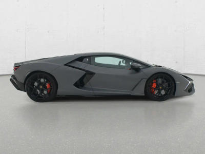 Lamborghini Revuelto Revuelto