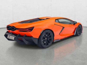 Lamborghini Revuelto Revuelto — photo 3