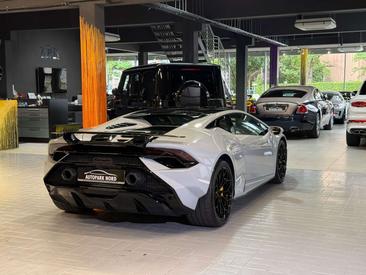 Lamborghini Huracán Tecnica — photo 7