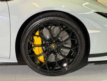 Lamborghini Huracán Tecnica — photo 12