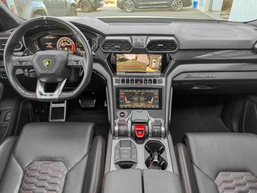 Lamborghini Urus — photo 7