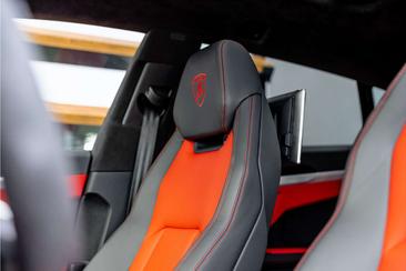 Lamborghini Urus — photo 11