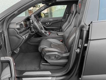 Lamborghini Urus — photo 10