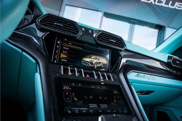 Lamborghini Urus — photo 15