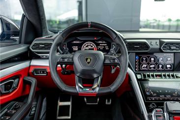Lamborghini Urus — photo 20