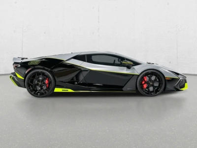 Lamborghini Revuelto Revuelto