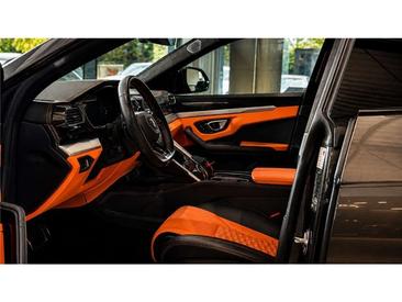Lamborghini Urus — photo 10