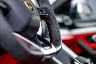 Lamborghini Urus — photo 25