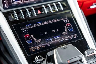 Lamborghini Urus — photo 31