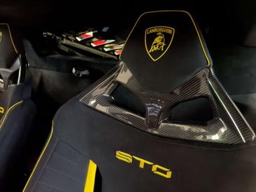 Lamborghini Huracán STO — photo 30