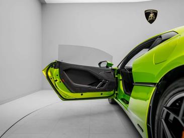 Lamborghini Temerario — photo 16