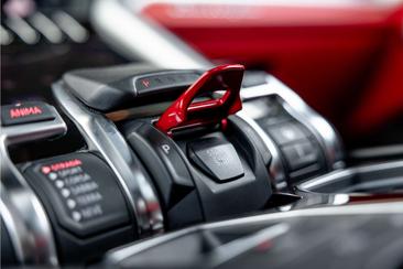 Lamborghini Urus — photo 39