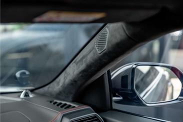 Lamborghini Urus — photo 48