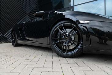 Lamborghini Gallardo Spyder LP 560-4 — photo 22