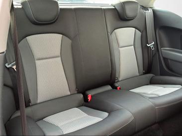 Audi A1 Design 1.6 TDI 5-Gang — photo 12