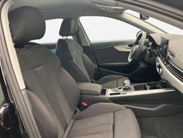 Audi A4 Avant 35 TDI S Tronic — photo 4