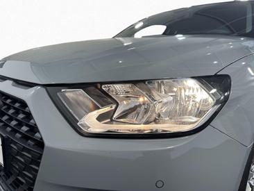 Audi A1 Sportback 25 TFSI — photo 5