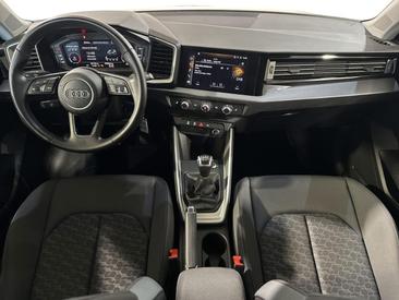 Audi A1 Sportback 25 TFSI — photo 10