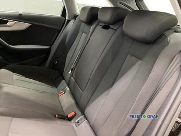 Audi A4 Avant 35 TDI — photo 8