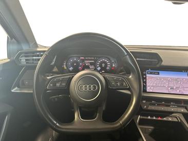 Audi A3 Sportback 35 TDI — photo 14