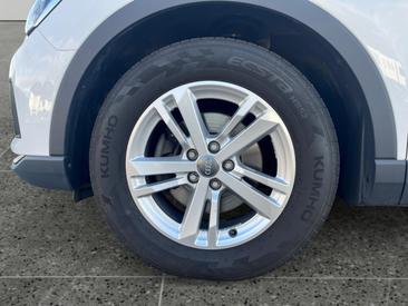 Audi Q3 35 TDI — photo 11