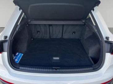 Audi Q3 35 TDI — photo 13