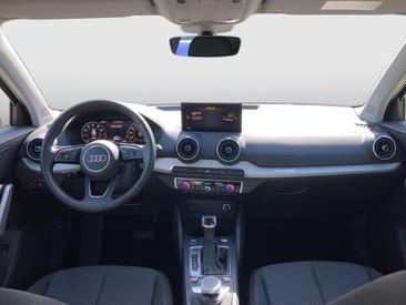 Audi Q2 35 TFSI — photo 11