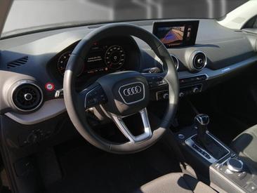 Audi Q2 Advanced 35 TFSI S Tronic — photo 10