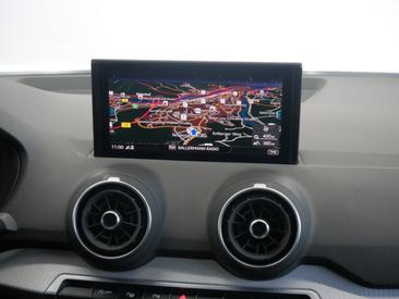 Audi Q2 35 TFSI S Tronic — photo 11