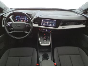 Audi Q4 E-tron 35 E-tron — photo 4