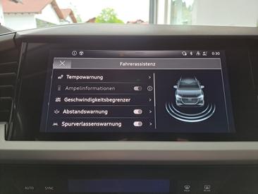 Audi Q4 E-tron 35 E-tron — photo 15