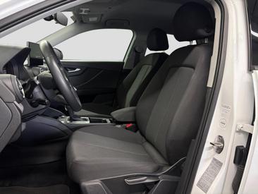Audi Q2 Advanced 35 TDI S Tronic — photo 9