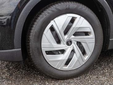 Audi Q4 E-tron 35 E-tron — photo 10