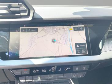 Audi A3 Sportback E-tron 40 — photo 12