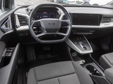Audi Q4 E-tron 35 E-tron — photo 21