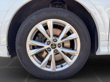 Audi Q3 TFSI E 45 E — photo 8