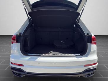 Audi Q3 TFSI E 45 E — photo 15