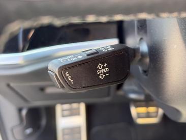 Audi Q3 TFSI E 45 E — photo 21