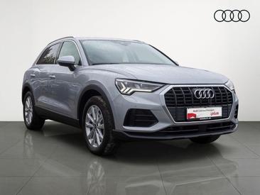 Audi Q3 TFSI E 45 TFSI E S Tronic — photo 4