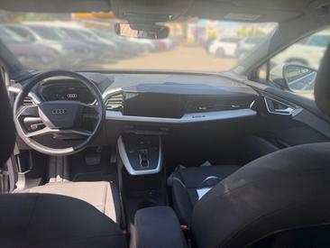 Audi Q4 E-tron 35 E-tron — photo 17