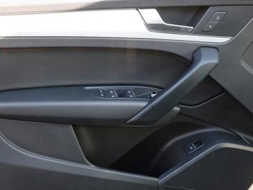 Audi Q5 2.0 TDI Quattro — photo 20
