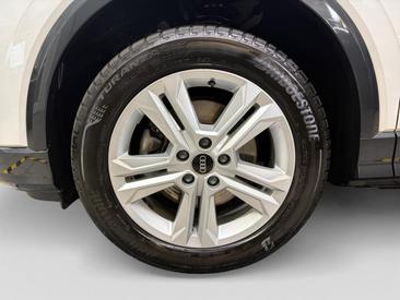 Audi Q2 Advanced 35 TDI S Tronic — photo 4