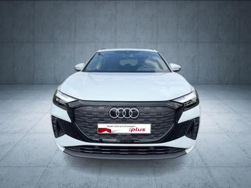 Audi Q4 E-tron 35 E-tron — photo 8