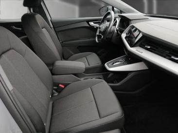 Audi Q4 E-tron 35 E-tron — photo 9
