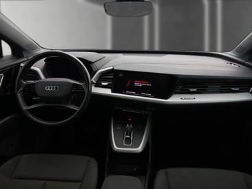 Audi Q4 E-tron 35 E-tron — photo 10