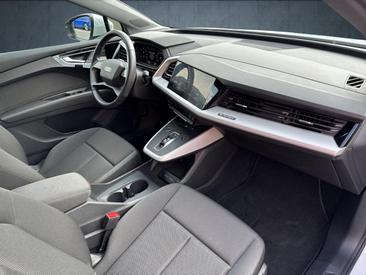 Audi Q4 E-tron 35 E-tron — photo 14
