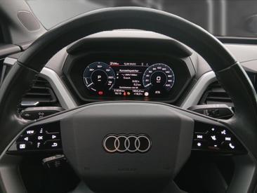 Audi Q4 E-tron 35 E-tron — photo 11