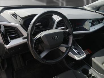 Audi Q4 E-tron 35 E-tron — photo 16
