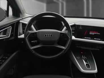 Audi Q4 E-tron 35 E-tron — photo 17