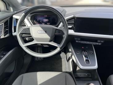 Audi Q4 E-tron 35 E-tron — photo 10
